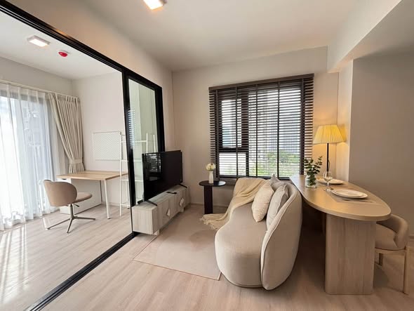 bedroom and living room of COBE Ratchada-Rama 9