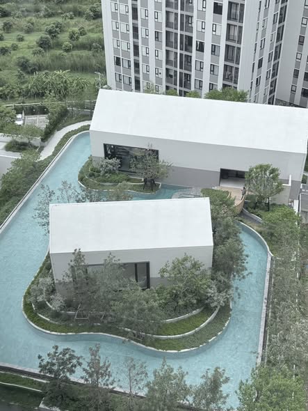 pool of COBE Ratchada-Rama 9
