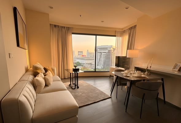living room and bedroom of Coco Parc