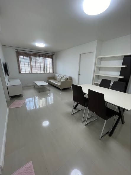 bedroom of Condo One Thong Lo