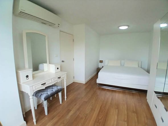 bedroom of Condo One Thong Lo
