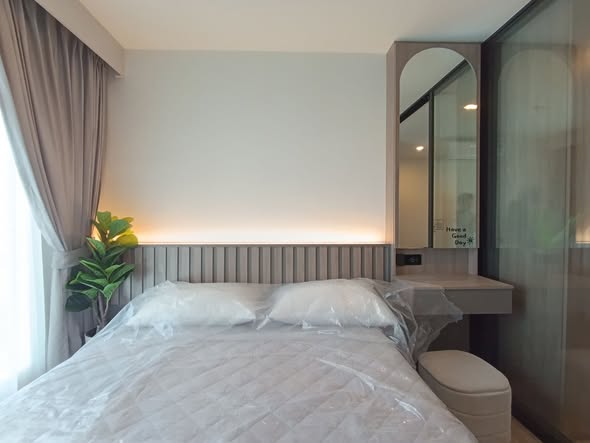 bedroom of Condo Regent Home 7/1
