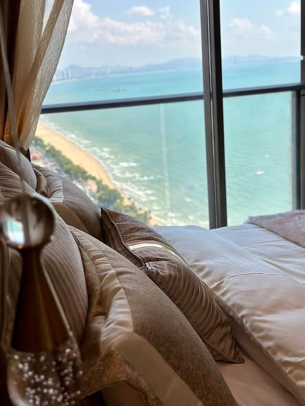 bedroom of Copacabana Beach Jomtien