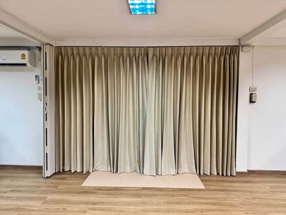 room interior of Cordiz at Udomsuk