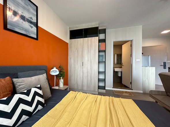 living room and bedroom of dcondo Campus Hideaway