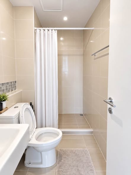 bathroom of Dcondo Campus Resort Chiang Mai