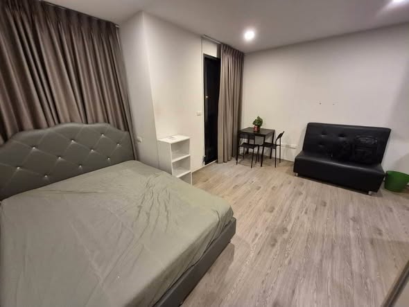 bedroom of DOLCE LA SALLE