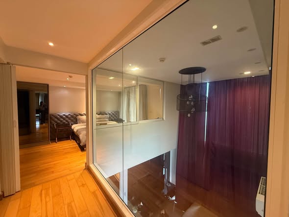 room interior of Downtown49