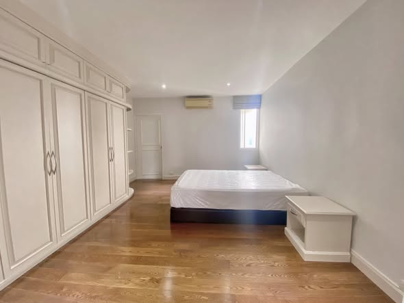 bedroom of DS Towers1
