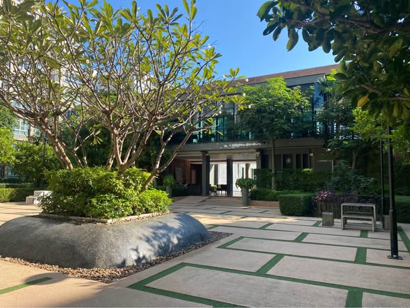 Dsign Condominium
