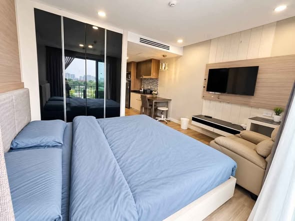bedroom of Dusit Grand Park