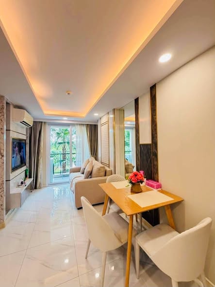 living room of Dusit Grand Park