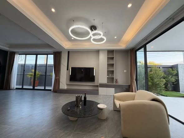 living room of Eakmongkol Village Pattaya