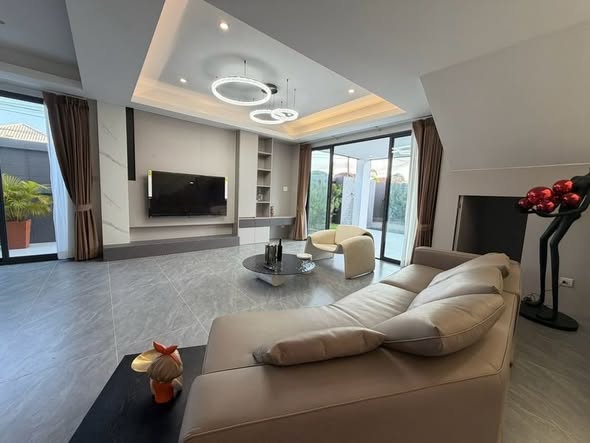living room of Eakmongkol Village Pattaya