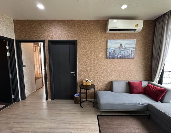 bedroom and room interior of Edge Central Pattaya
