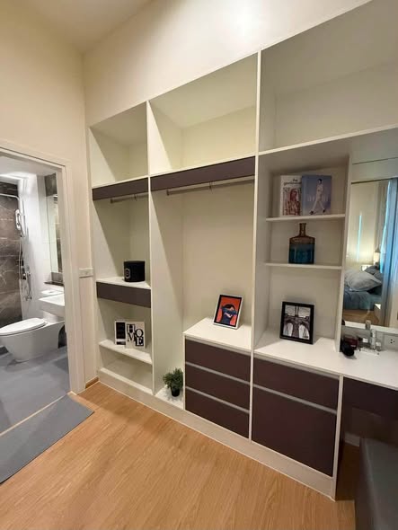Eigen Premium Townhome