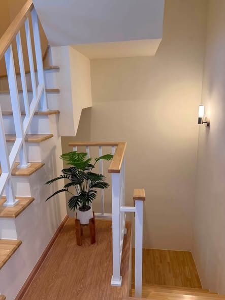 Eigen Premium Townhome