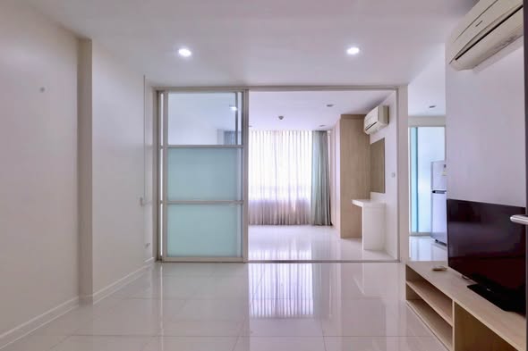 room interior of ELEMENTS SRINAGARINDRA CONDO