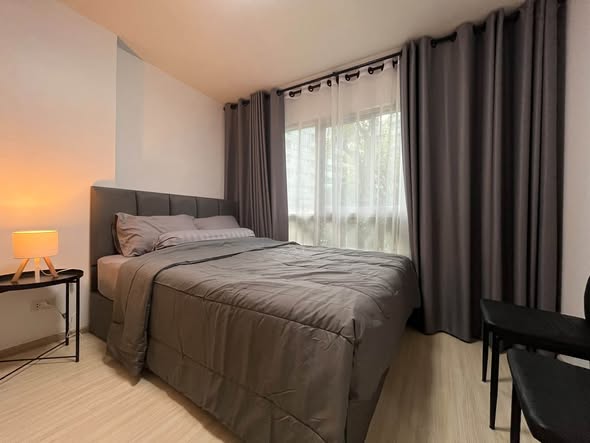 bedroom of Elio Del Ray