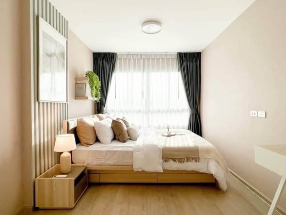 bedroom of Elio Del Ray