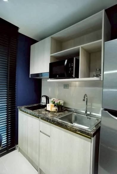 bathroom of Elio Sathorn-Wutthakat