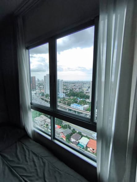 bedroom of Elio Sathorn-Wutthakat
