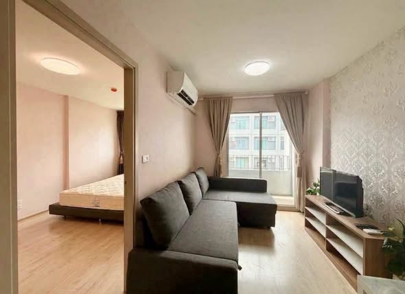 bedroom of Elio Sukhumvit 64