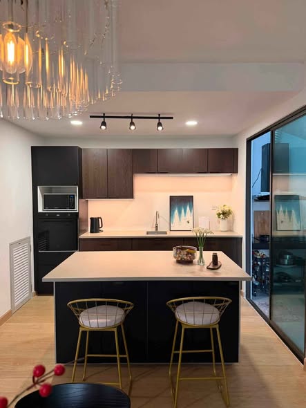 kitchen of ENGEL HAUS โรงโป๊ะ-มอเตอร์เวย์7