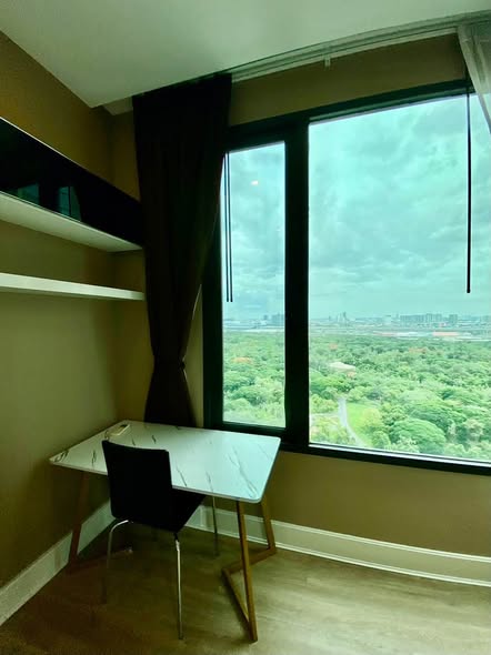 bedroom of Equinox Phahol Vibha