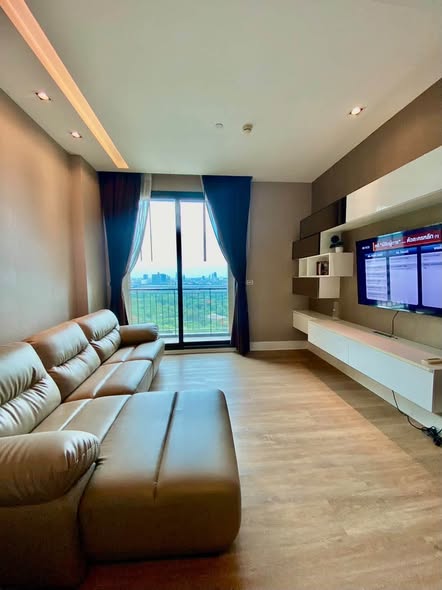 living room of Equinox Phahol Vibha