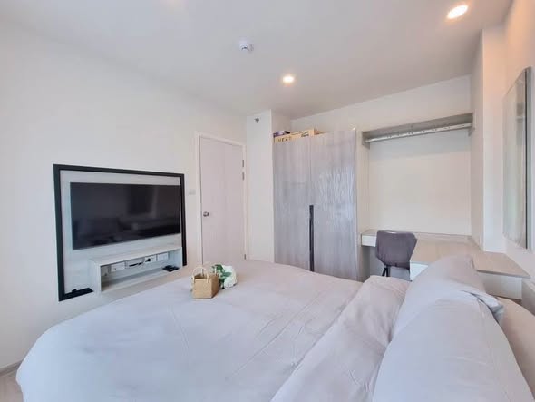 bedroom of Escent Park Ville Chiangmai