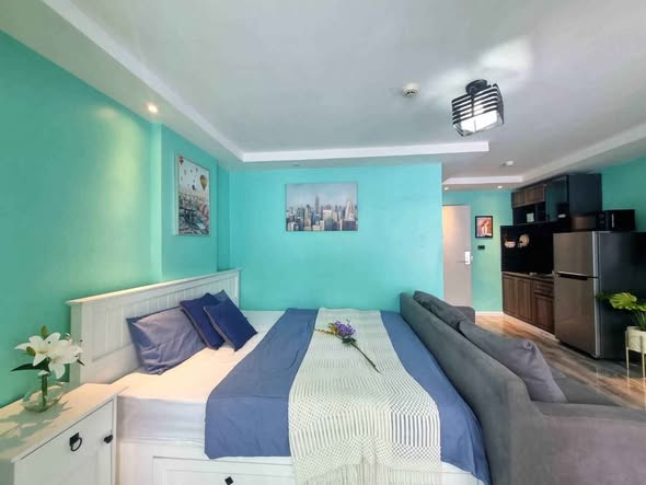 bedroom of Estanan Condo Pattaya