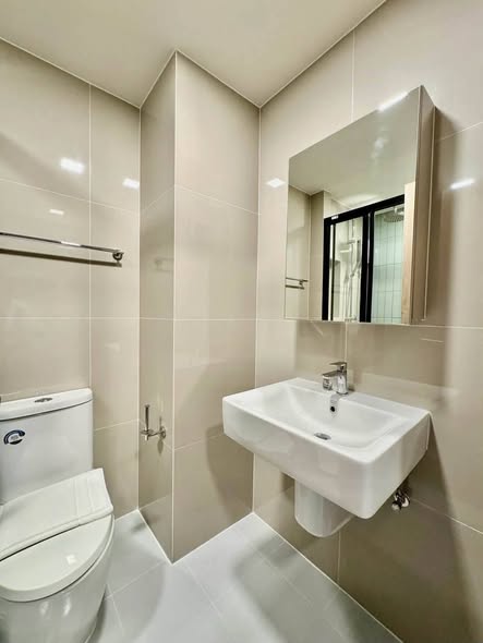 bathroom of FLO by Sansiri