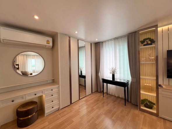 bedroom and living room of Fortune CondoTown