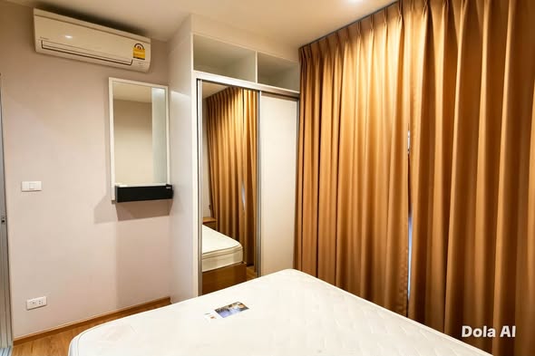 bedroom and room interior and bathroom of Fuse Chan Sathorn