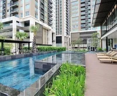 pool of Fuse Chan Sathorn