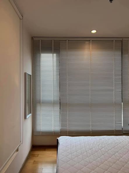 bedroom and room interior of Fuse Sathon-Taksin