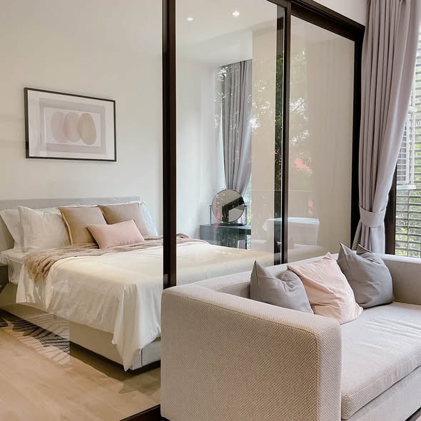 bedroom and living room and room interior of Fynn Asoke