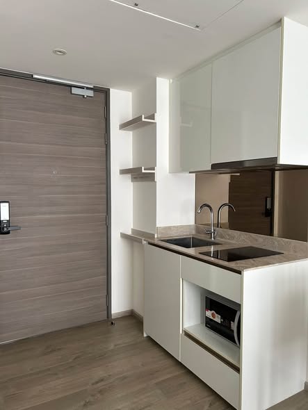 kitchen of Fynn Asoke