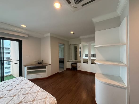 bedroom of G.P.GRANDE TOWER