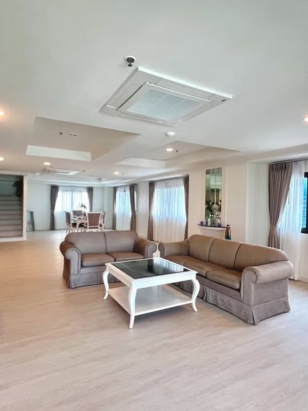 bedroom and living room of G.P.GRANDE TOWER