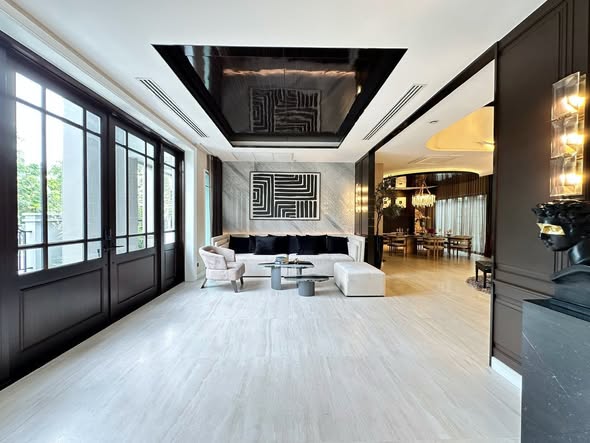 living room of Grand Bangkok Boulevard Sukhumvit – Srinakarin