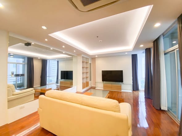 living room of Grand Langsuan