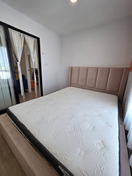 bedroom of Green Ville 2