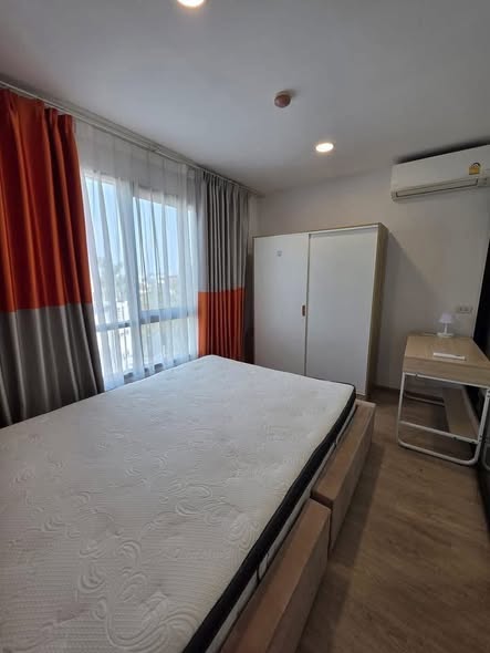bedroom of Green Ville 2