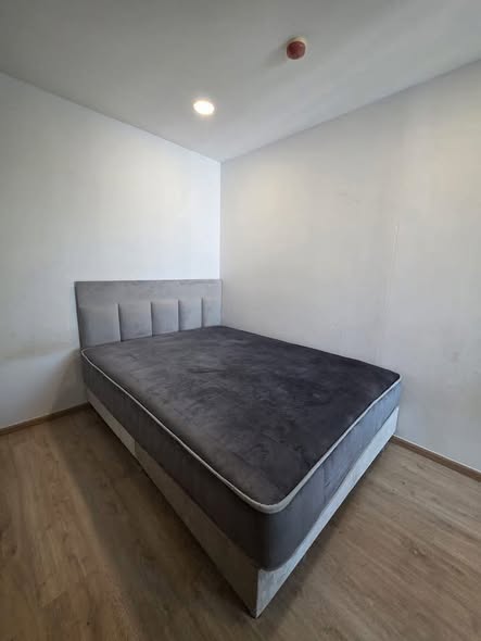 bedroom of Green Ville 2