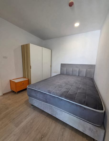 bedroom of Green Ville 2