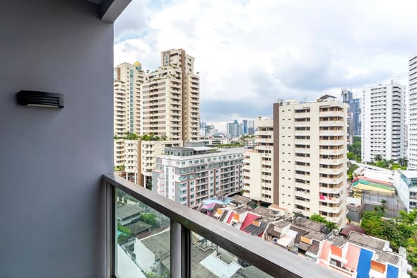 H Sukhumvit 43 Condominium
