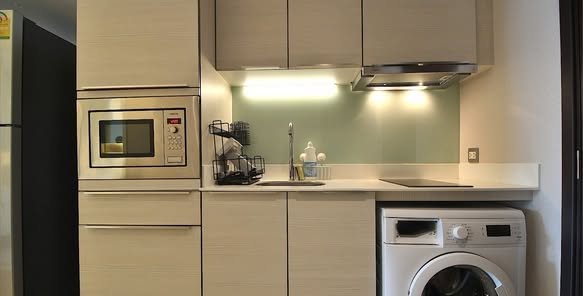 kitchen of H Sukhumvit 43 Condominium