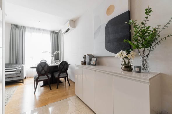 living room of H Sukhumvit 43 Condominium